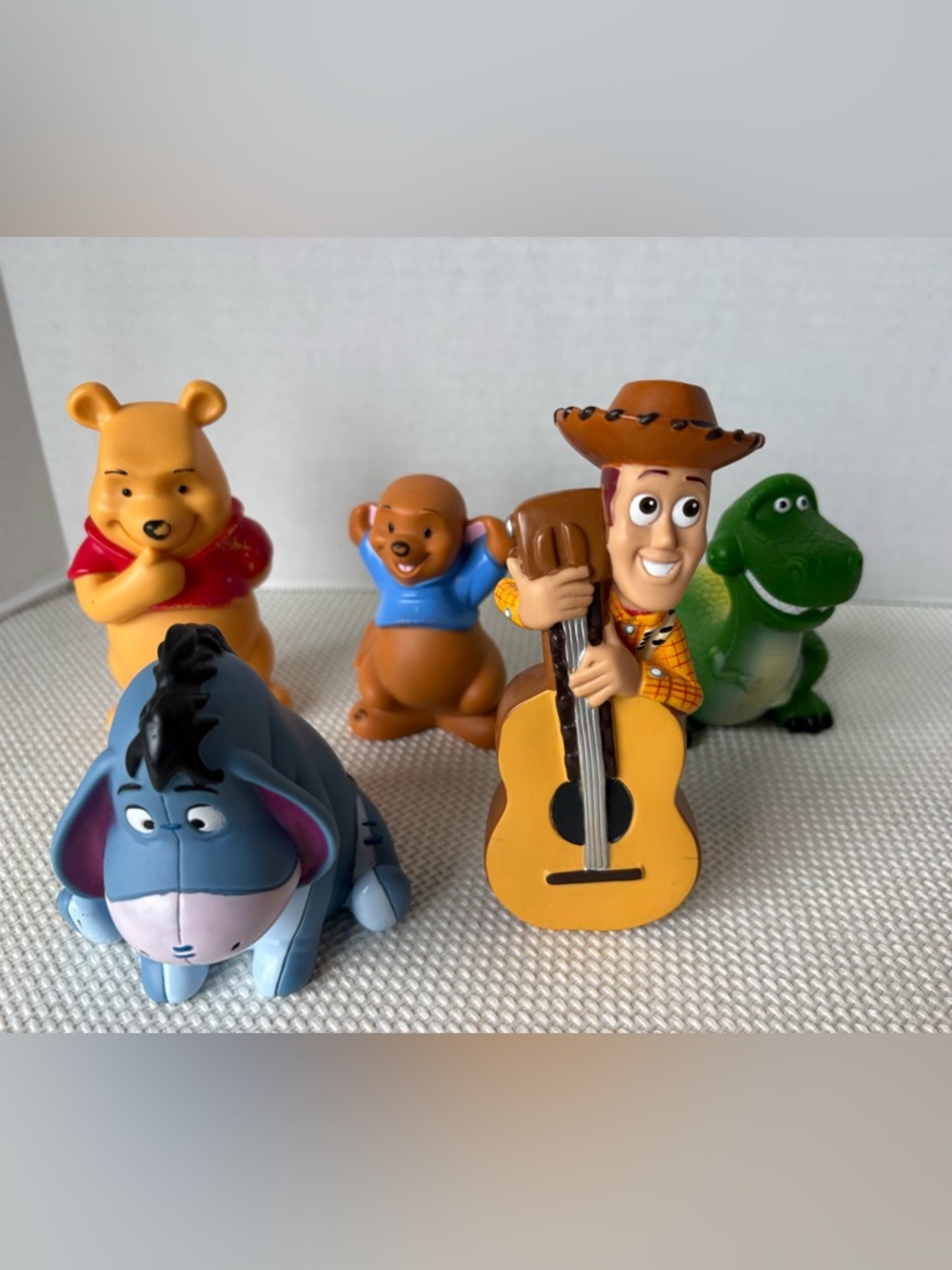 💥SALE💥 Disney Pixar 9 Piece Bath Toy Set Winnie the Pooh Mickey Toy Story - Picture 7 of 8
